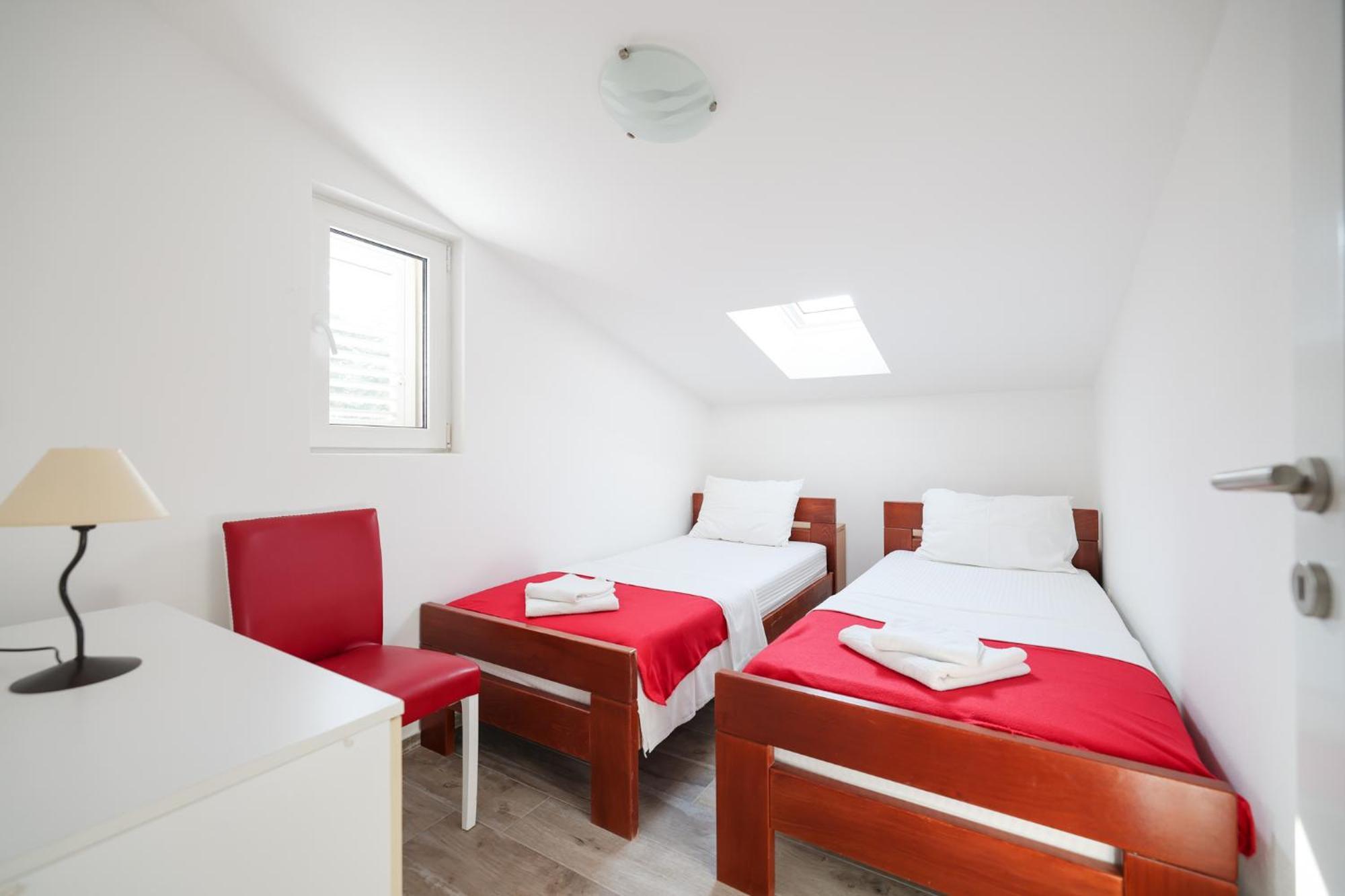 Rooms Malic Petrcane Kamer foto
