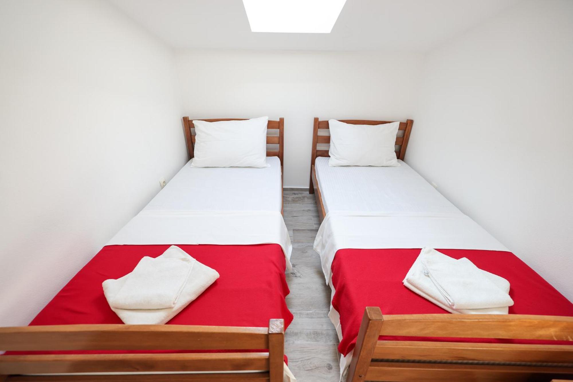 Rooms Malic Petrcane Kamer foto